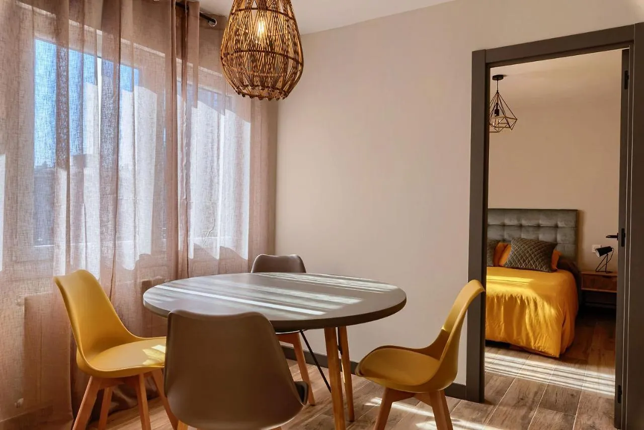 Vivienda Turistica De Diseno Elegante Apartment Bilbao 0*,  Spain