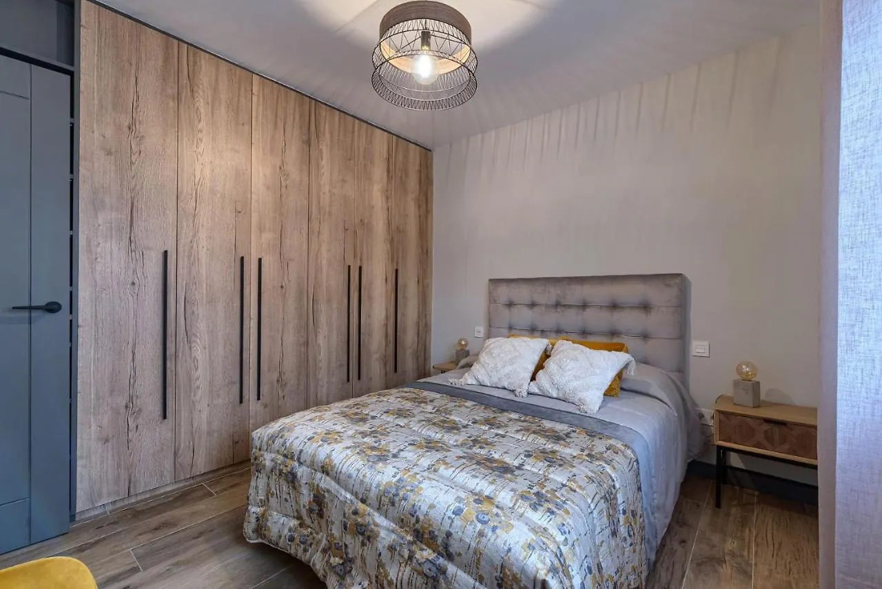 Vivienda Turistica De Diseno Elegante Apartment Bilbao 0*,
