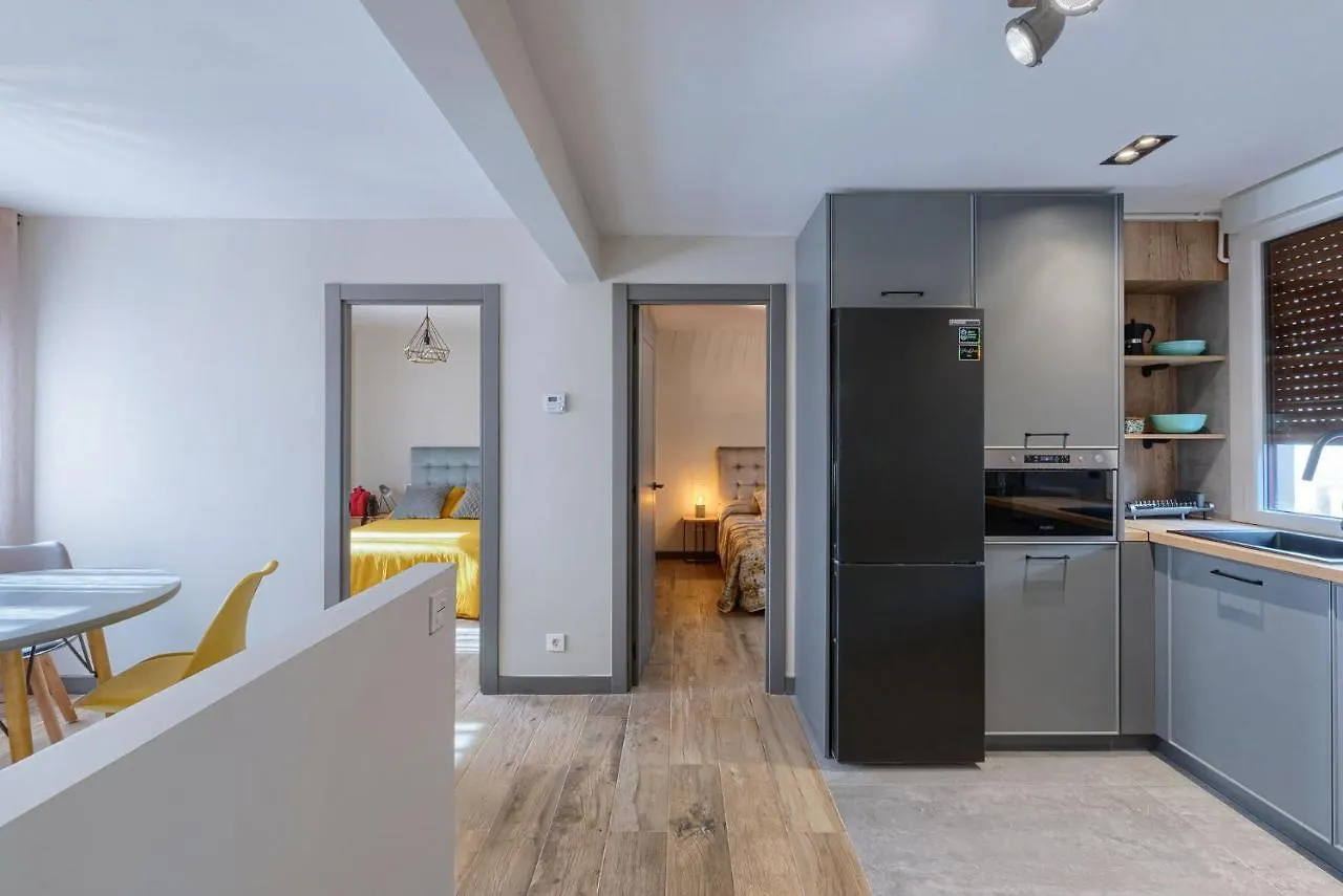 Vivienda Turistica De Diseno Elegante Apartment Bilbao Spain